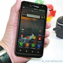 LG Revolution VS910 4G LTE phone Large 4.3-inch touch screen, 5-megapixel camera